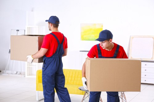 Man and van service for South Kensington home and office moves