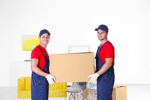 Southkensington Man And Van team providing careful moving support in South Kensington